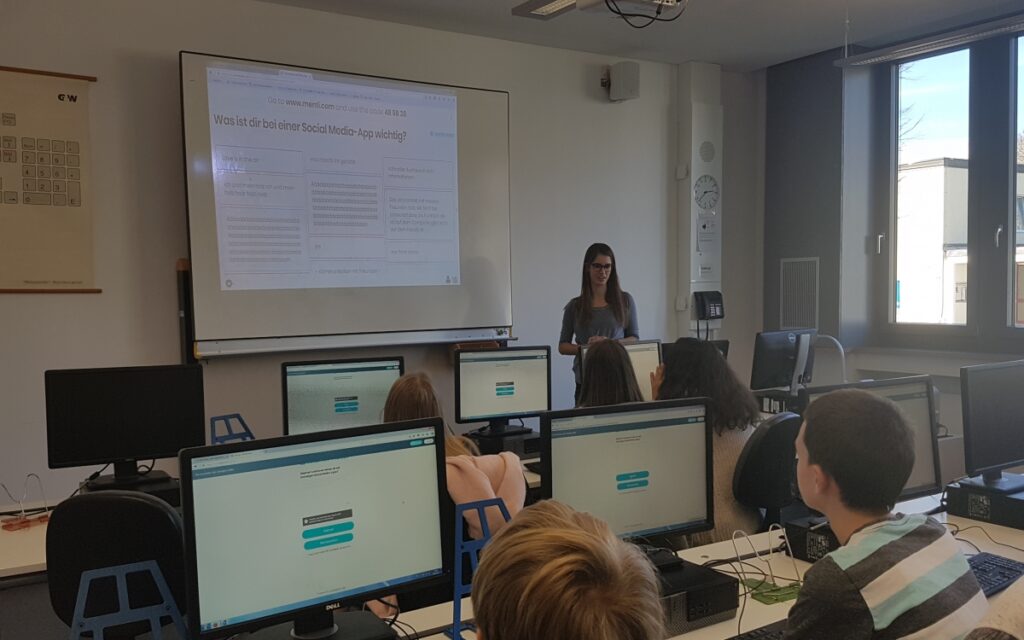 Ein Workshop für Kinder und Jugendliche zum Thema Social Media.